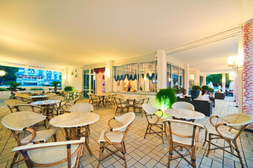 Hotel Gimm Bibione Exterior foto